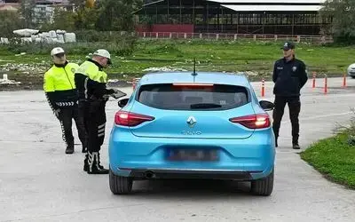 Samsun’da 2 bin 275 araç ve sürücüye ceza, 143 araca trafikten men
