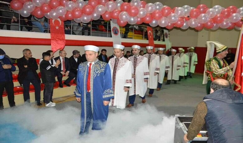 Bafra'da 202 öğrenci hafızlık icazeti aldı - Samsun’un Bafra ilçesinde 202 öğrenci için hafızlık icazet merasimi düzenlendi.