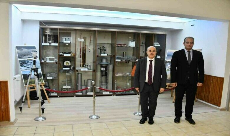 Samsun’da hususi araçlara da kış lastiği uyarısı
 - Samsun Valisi Doç. Dr. Zülkif Dağlı, yağışlı havaların etkisi altına giren Samsun’da ticari araçlar dışında kalan hususi araçların da kış lastiği takmasının hayati önem taşıdığını söyledi.