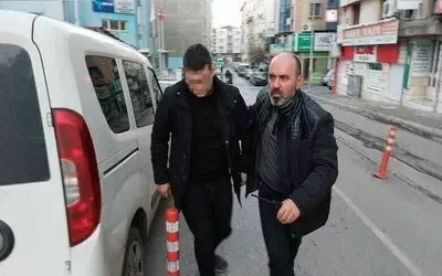 Okulda annesini öldüren çocuk polise teslim edildi

