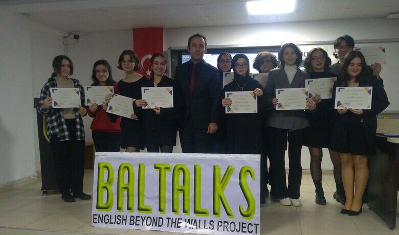 Öğrenciler İngilizcelerini konuşturdu - Samsun Bafra Anadolu Lisesi öğrenciler, Baltalks etkinliğinde İngilizcelerini konuşturdu.