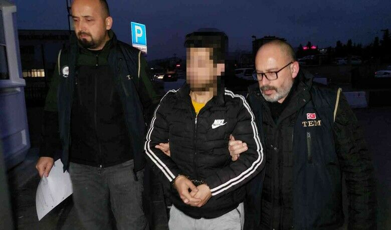 Samsun ’da DEAŞ operasyonu: 4 gözaltı
 - Samsun’da TEM polisi tarafından sabaha karşı DEAŞ terör örgütüne yönelik düzenlenen eş zamanlı operasyonda yabancı uyruklu 4 kişi gözaltına alındı.