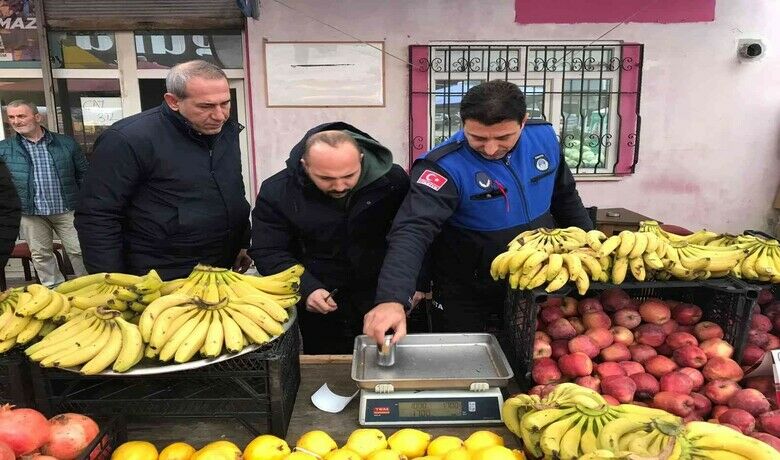 Market ve semt pazarlarında denetim
 - Canik Belediyesi Zabıta Müdürlüğü ekipleri, ilçedeki semt pazarı ve market denetimlerini sürdürüyor.