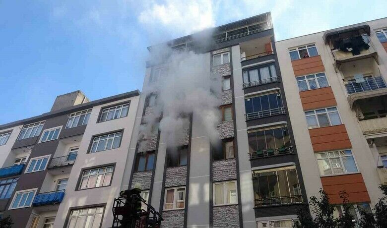 Samsun’da ev yangını
 - Samsun’da 6 katlı bir apartmanın 3. katındaki dairede çıkan yangında üç oda kullanılamaz hale geldi.