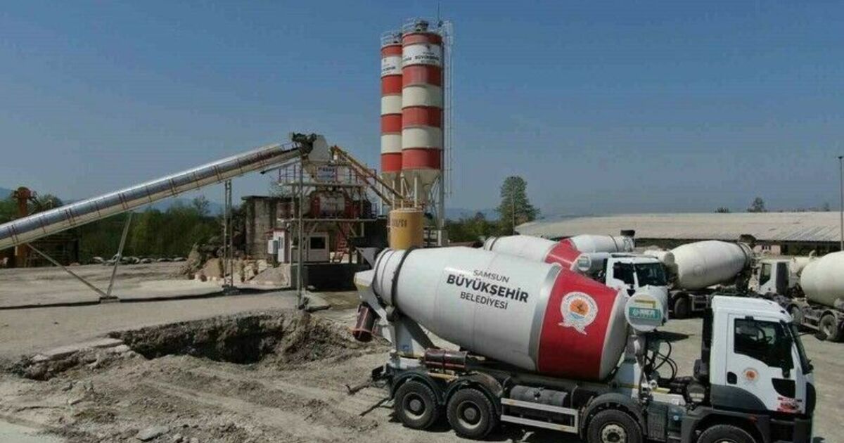 Başkan Demir: “Kendi ürettiğimiz betonu yol yapım çalışmalarında kullanmamız 100 milyon TL tasarruf sağladı”
