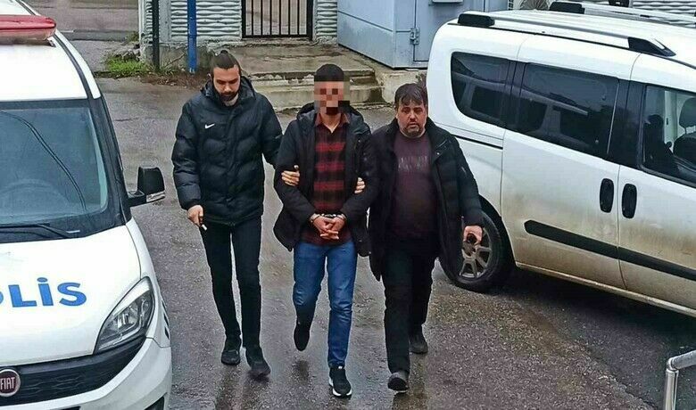Silahla yaralama şüphelisi tutuklandı - Samsun’un Bafra ilçesinde bir restoranda 2 kişiyi silahla yaraladıktan sonra polis tarafından yakalanan şahıs tutuklandı.