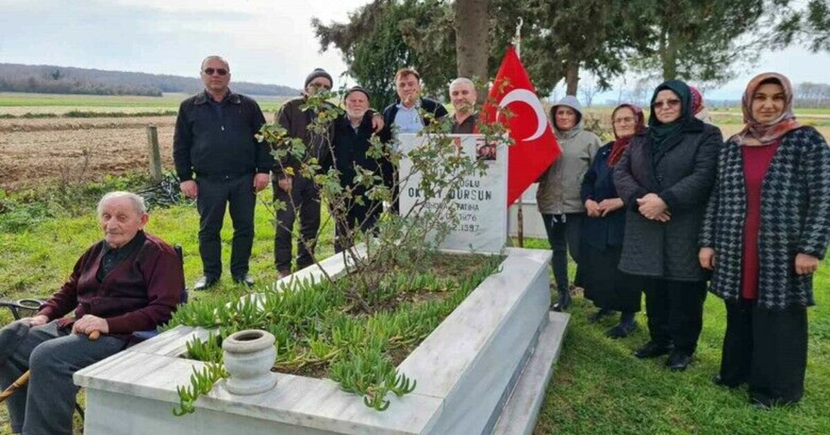 Şehit jandarma er kabri başında dualarla anıldı
