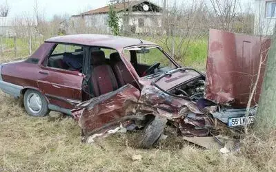Samsun’da kamyonet ile otomobil çarpıştı: 3 yaralı
