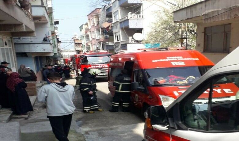 Yangında can pazarı: 2’si bebek, 3 ağır yaralı
 - Samsun’da 5 katlı apartmanın 1. katında meydana gelen yangında 2’si bebek 3 kişi ağır yaralandı.
