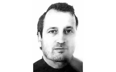 Budamak için çıktığı ağaçta ölü bulundu
