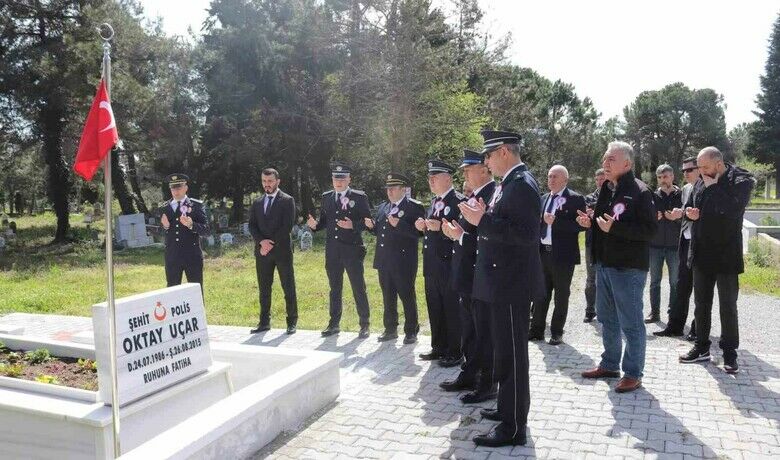 Bafra’da polis teşkilatının 178.yıl dönümü törenle kutlandı - Samsun’un Bafra ilçesinde, Türk Polis Teşkilatı’nın kuruluşunun 178. yıl dönümü ve 10 Nisan Polis Haftası düzenlenen törenlerle kutlandı.