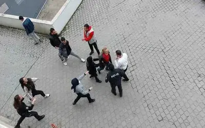 Samsun’da duruşma çıkışı adliye önünde kavga: 1 yaralı
