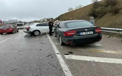 Samsun’da zincirleme trafik kazası: 4 yaralı
