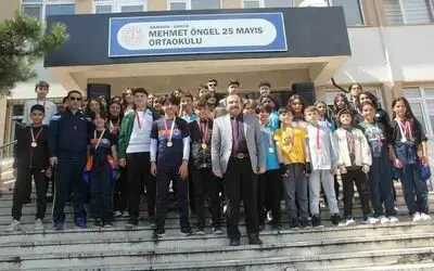 Okulda 23 Nisan eğlence programı
