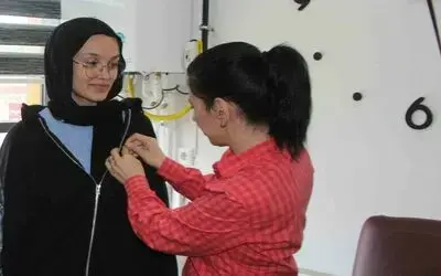 Bilek güreşi Türkiye 4.’süne altın
