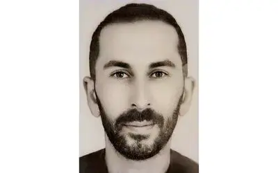 Akrabasını evinin önünde tüfekle öldürdü
