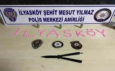 Şüpheli araçta uyuşturucu ele geçirildi
