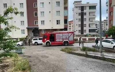 Evini yakacağını söyledi, polisi ve itfaiyeyi harekete geçirdi
