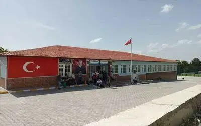 Bu okulda öğrenciler ticareti öğreniyor
