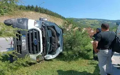 Düğün dönüşü kaza: 7 yaralı
