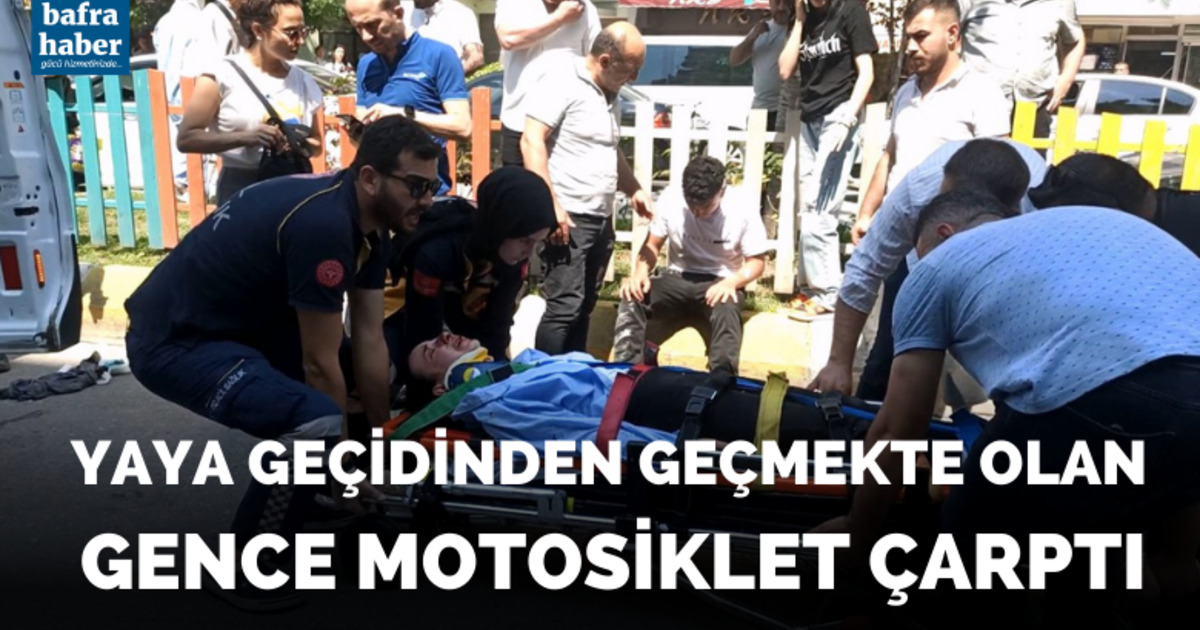 Motosiklet yayaya çarptı: 2 yaralı