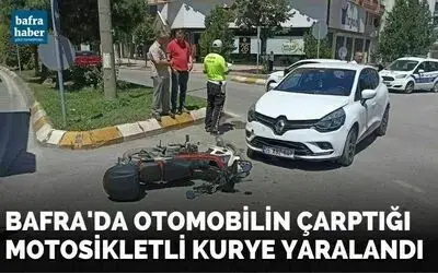 Bafra’da Otomobilin Çarptığı Motosikletli Kurye Yaralandı