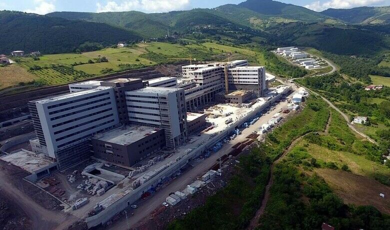 Samsun’da sağlık yatırımları yükseliyor
 - Samsun’da 2023 yılında devam eden hastane ve sağlık merkezleri tamamlandığında il genelinde toplam 1 milyar 334 milyon TL’lik dev sağlık yatırımları vatandaşların hizmetine sunulmuş olacak.