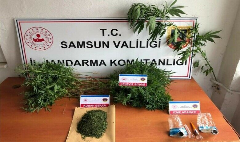 Samsun’da jandarmadan denetim: Çok sayıda suçlu yakalandı, uyuşturucu madde ele geçirildi
