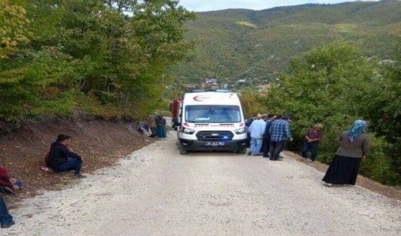 Samsun’da traktör devrildi: 2 ölü
 - Samsun’un Vezirköprü ilçesinde traktörün devrildiği kazada 2 kişi hayatını kaybetti.
