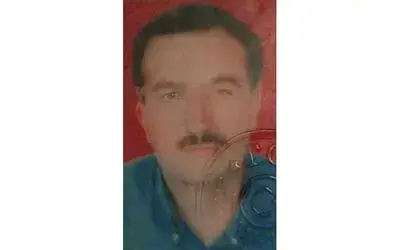 Tırın çekicisi ile duvar arasına sıkışan sürücü hayatını kaybetti
