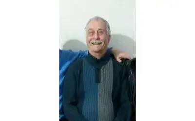Hikmet Özçelik Vefat Etti