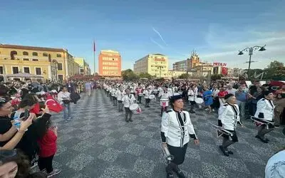 Cumhuriyet Kadınları Bando Takımı’nda 100. yıl gösterisi
