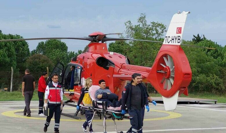 Kalp krizi geçiren vatandaşiçin ambulans helikopter havalandı - Samsun’da kalp krizi geçiren yaşlı adamın yardımına ambulans helikopter yetişti.