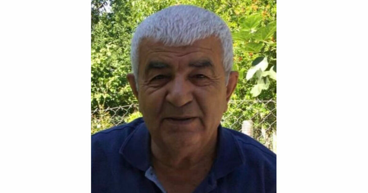 Ayhan Debreli Vefat Etti