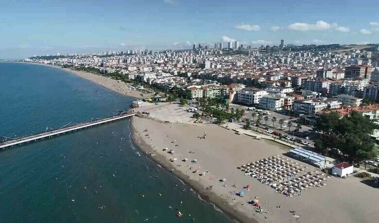 Samsun Valisi Tavlı: "Atakumplajları, Miami plajlarından daha güzel" - ‘Deniz Turizmi Çalıştayı’nda konuşan Samsun Valisi Osman Tavlı, Atakum plajlarının, Amerika’daki Miami plajlarından daha güzel olduğunu söyledi.