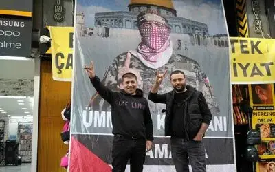 Samsun’da Ümit Özdağ’a posterli tepki
