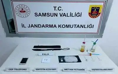 Otobüsle uyuşturucu taşırken jandarmaya yakalandı
