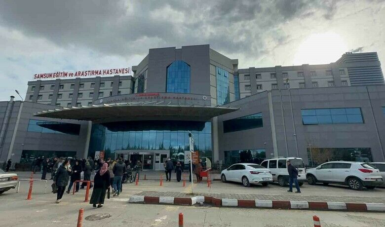 Samsun’da 1 yılda 24,8 milyonmuayene hizmeti: Nüfusu 18’e katladı - Samsun’da bulunan kamu, özel ve birinci basamak sağlık tesisleri 2023 yılında 24,8 milyon muayene hizmeti verdi. İl Sağlık Müdürü Uzm. Dr. Mustafa Uras, “2023 yılında hastanelerde yapılan muayenelerin yüzde 80’i kamu hastanelerinde yapıldı” dedi.