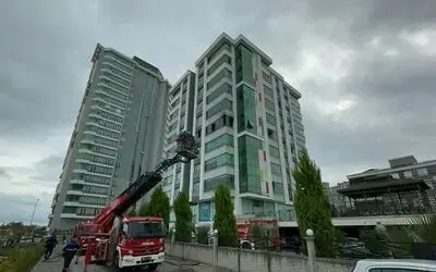 Samsun’da lüks apartman dairesinde yangın
