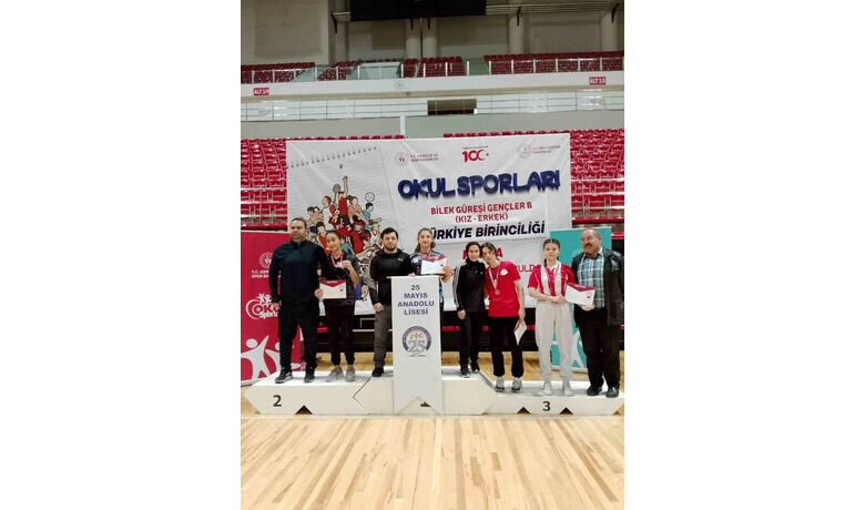 Samsunlu öğrencinin bileği bükülmedi
 - Samsunlu öğrenci, Konya’da yapılan Okul Sporları Bilek Güreşi Şampiyonası’nda Türkiye birincisi oldu.
