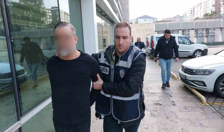 Silahla yaralama olayınıgerçekleştiren şahıs yakalandı - Samsun’da bir kişiyi silahla yaraladığı iddia edilen şahıs, polis tarafından yakalandı.