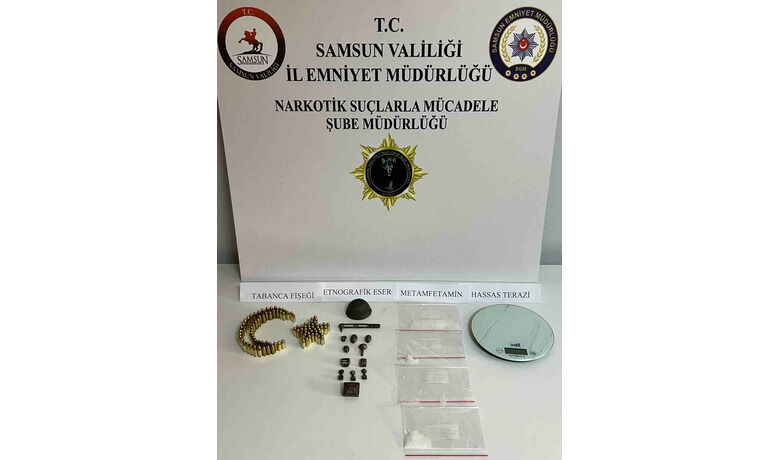 Oto tamirci dükkanınauyuşturucu operasyonu: 2 gözaltı - Samsun’da bir oto tamirci dükkanına düzenlenen uyuşturucu operasyonunda 2 kişi gözaltına alındı.