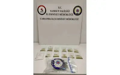 Şüpheli araçta 11 paket uyuşturucu ele geçirildi: 2 gözaltı
