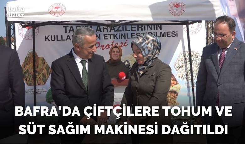 Bafra’da çiftçilere tohum vesüt sağım makinesi dağıtıldı - Tarım ve Orman Bakanlığı tarafından başlatılan “Tarım Arazilerinin Kullanımının Etkinleştirilmesi Projesi” kapsamında Samsun’da üreticilere çeltik tohumu, kuru fasulye tohumu, sera naylonu ve süt sağım makinesi dağıtıldı.