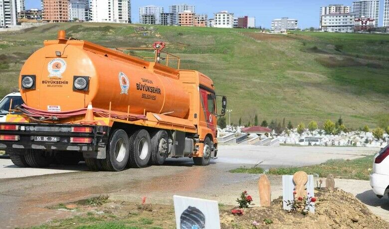 Mezarlıklarda bayram temizliği
 - Samsun Büyükşehir Belediyesi Çevre Koruma ve Kontrol Dairesi Başkanlığı ekipleri, Ramazan Bayramı öncesinde kentteki mezarlıklarda temizlik, bakım ve onarım çalışmaları gerçekleştirdi.