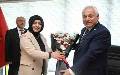 Başkan Ün: “Kimsenin ekmeği ile oynamaya gelmedik”
