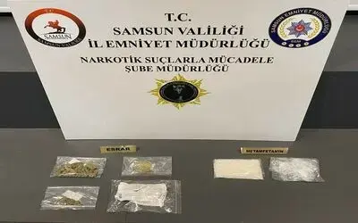 Araçta zulalanmış uyuşturucu ele geçirildi
