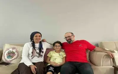 Depremzede Eren Eymen, Kerem Aktürkoğlu’ndan imzalı forma istiyor
