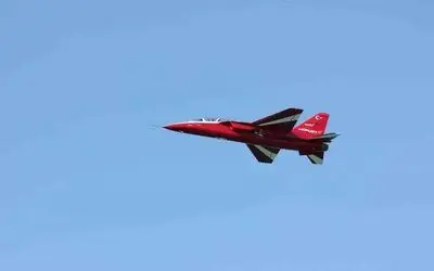 İlk kez gösteri uçuşu yapan HÜRJET hayran bıraktı
