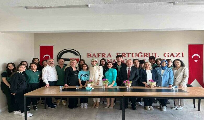 Lise öğrencilerine kariyer gelişimive mesleki eğitim semineri - Samsun’un Bafra ilçesinde lise öğrencilerine yönelik kariyer gelişimi ve mesleki hedef belirleme konulu seminer verildi.